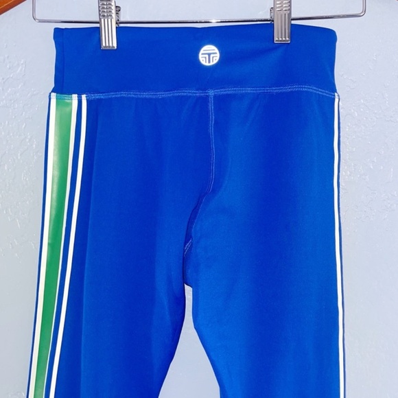 Tory Sport RETRO STRIPE CROPPED LEGGINGS
SURF BLUE SIZE XS - Picture 4 of 8